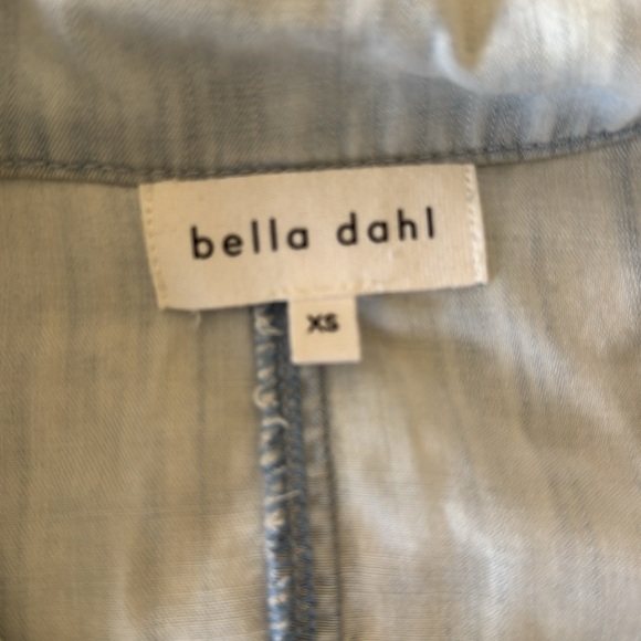 BELLA DAHL - XS Chambray Button Down - Picture 3 of 3